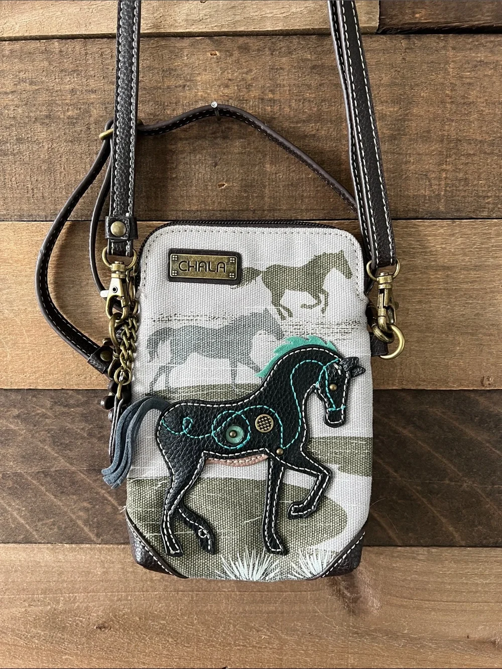 Chala Women's Safari Collection Canvas Horse Cell Phone Crossbody Purse Bag - Picture 3 of 6